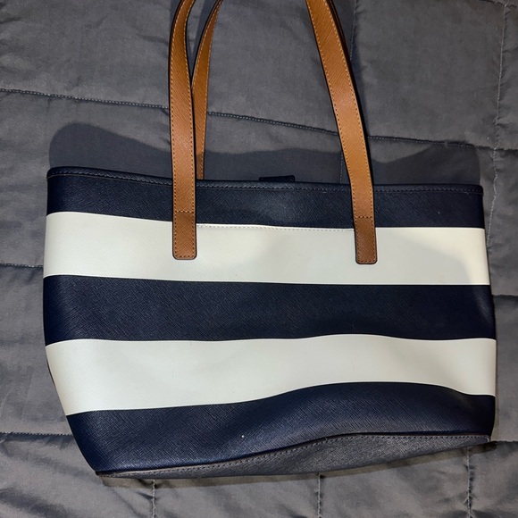 FLASH SALE!! MK Striped Tote - Picture 2 of 7